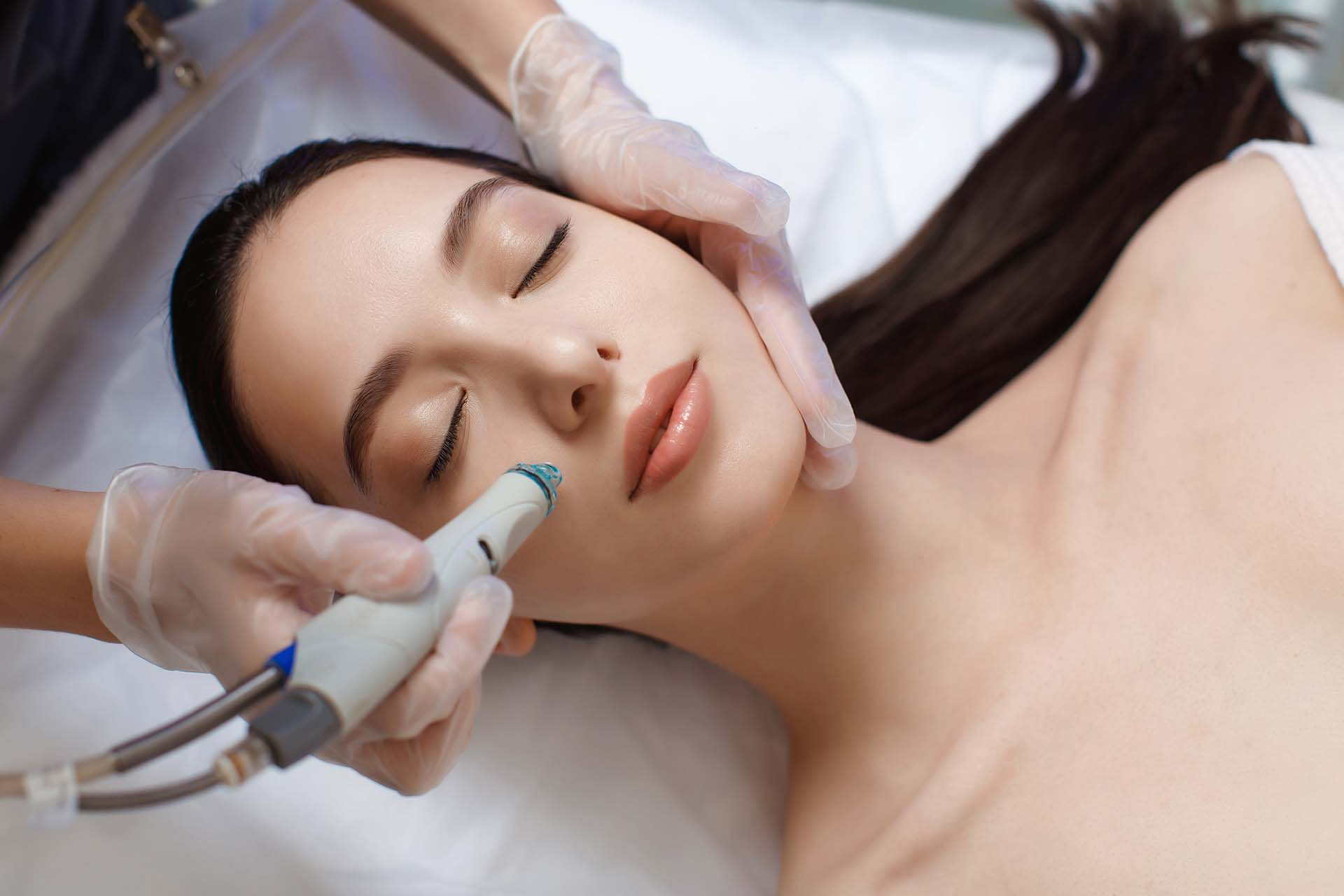 Star Belle’s Hydrafacials